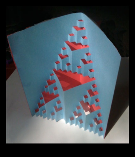 הגחמה של כרטיסים קופצים: הפתעה והנאה עם נייר