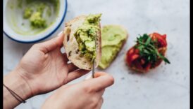 אימפרוב קולינרי עשה זאת בעצמך: יצירת מנות טעימות עם מה שיש בהישג יד