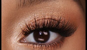 רשימת האיפור האולטימטיבית לערב: האם אתה מוכן?